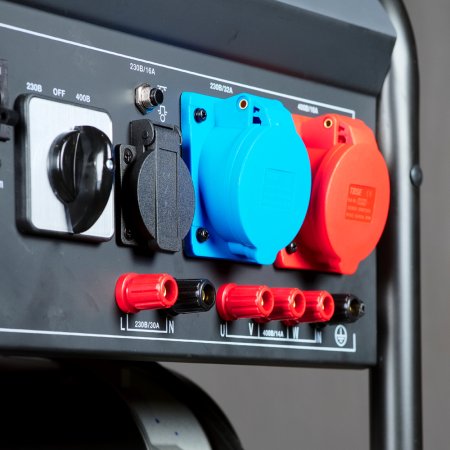 Бензиновый генератор FUBAG BS 7500 XD ES DUPLEX в Чите фото