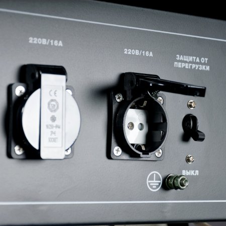 Бензиновый генератор FUBAG BS 3300 A ES с электростартером и коннектором автоматики в Чите фото