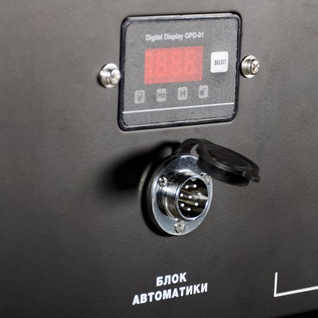 Бензиновый генератор с электростартером и коннектором автоматики FUBAG BS 7500 A ES в Чите фото