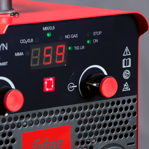 Сварочный полуавтомат FUBAG IRMIG 200 SYN с горелкой 250 А 3 м в комплекте в Чите фото