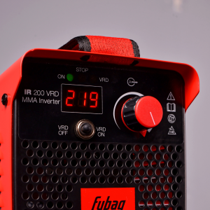 Инвертор сварочный FUBAG IR 200 VRD в Чите фото